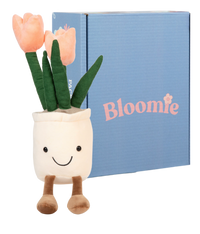 Pearl with custom Bloomie Box